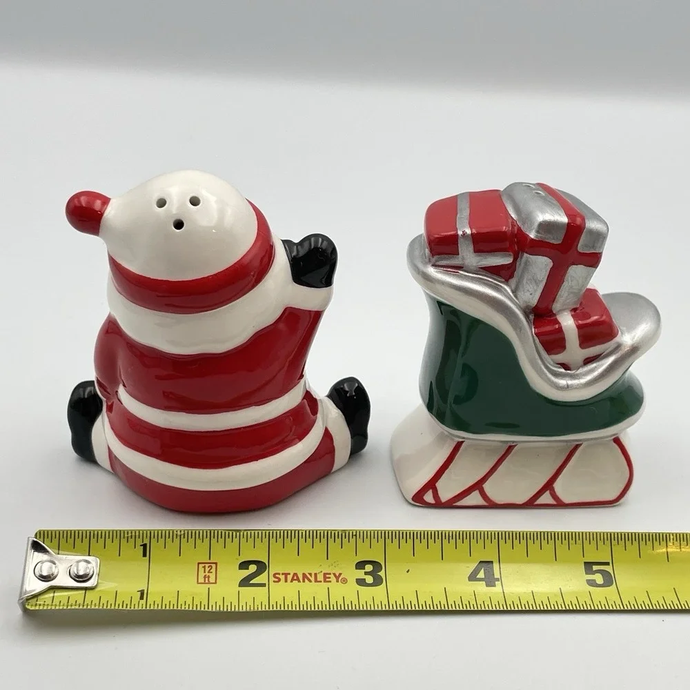 Santa Claus and Sleigh With Gifts Salt and Pepper Shakers Set - 3 inches tall‎